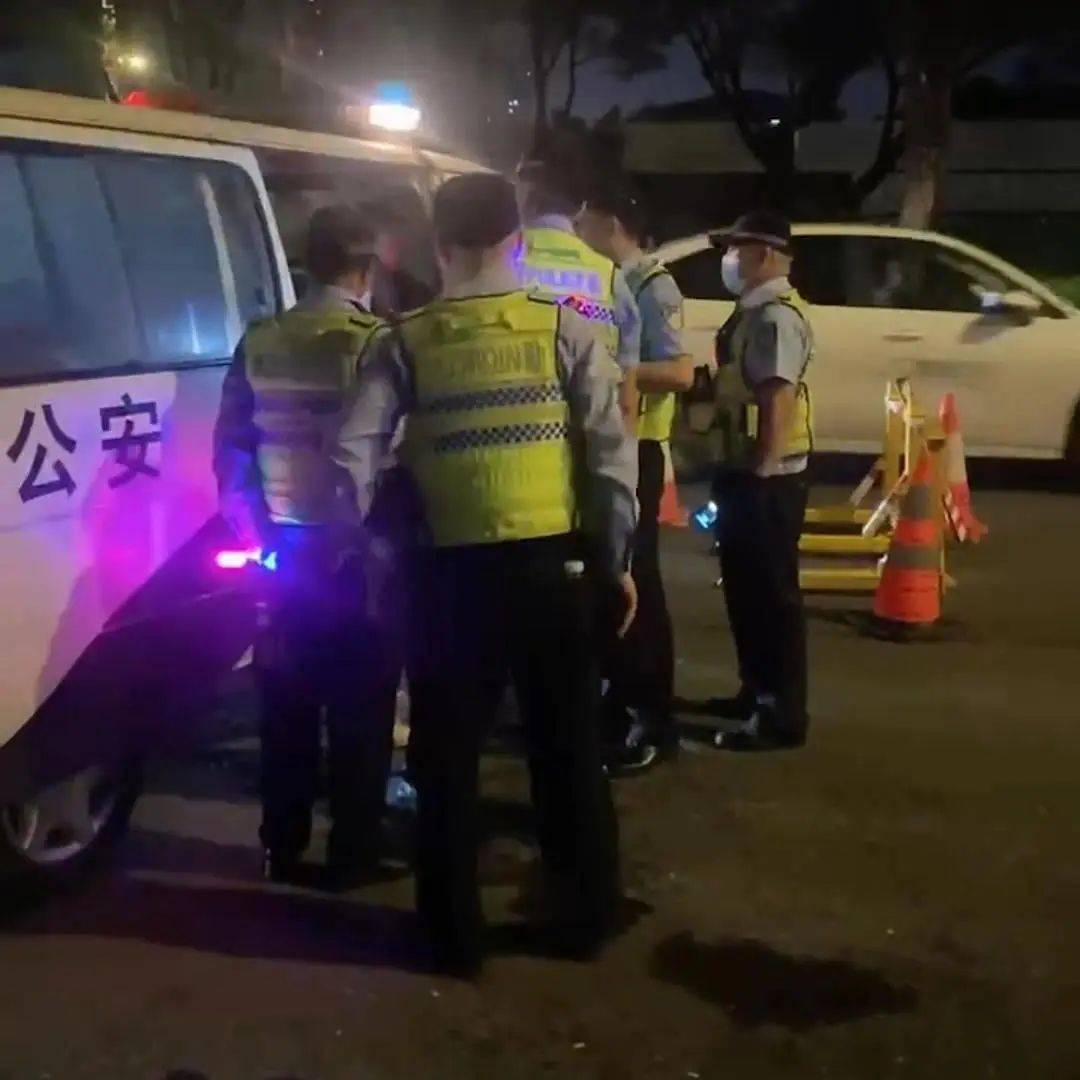 女子被查酒驾自称人大代表，广州天河区人大常委会已责令其辞去代表职务