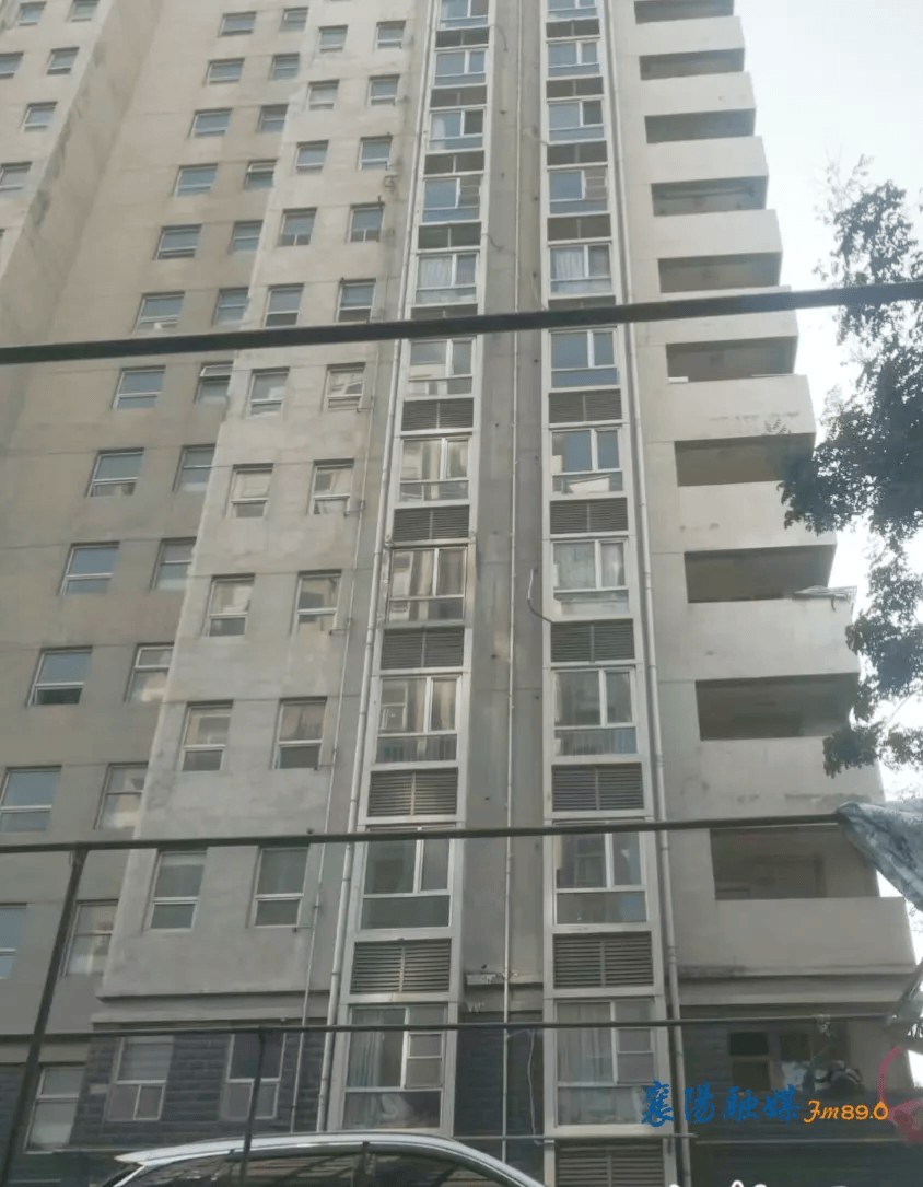 事发襄阳一小区！男子一个动作被拘5个月！