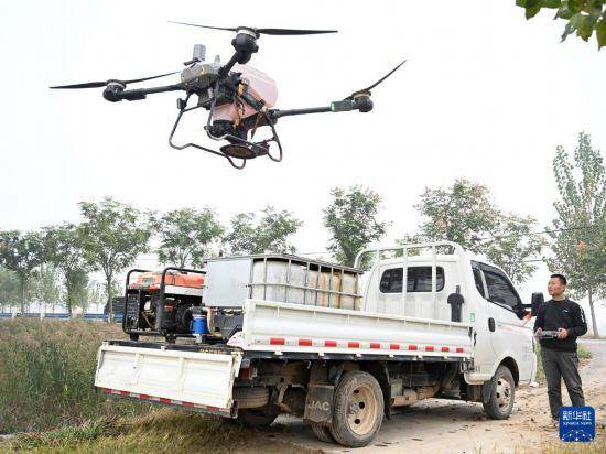 河南:科技赋能 助力秋播