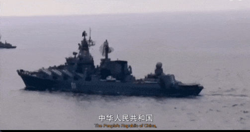 美国纪录片：看到中国815舰一过来，吓的美军全舰禁用手机和蓝牙