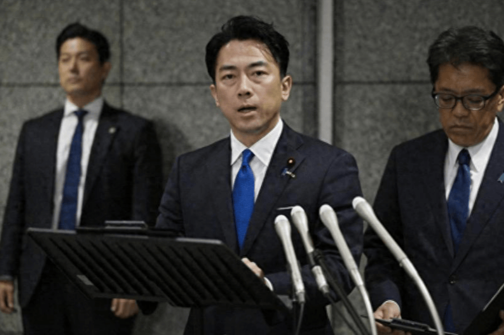 日军机挑衅吃瘪，遭解放军压制，日方防长深夜控诉，对华倒打一耙！
