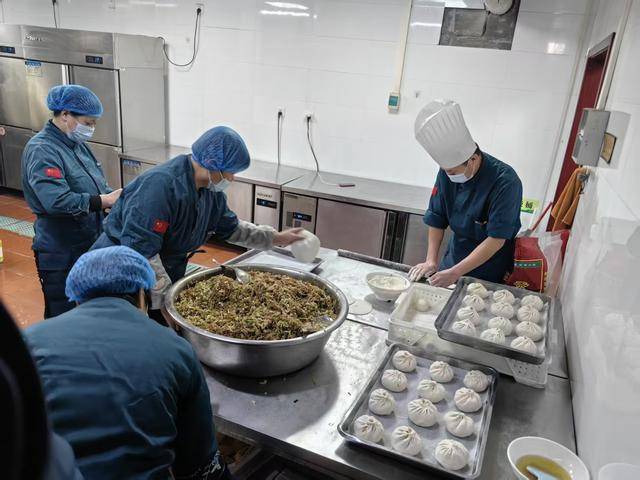 因为包子太好吃,河南这家物流企业出圈了!