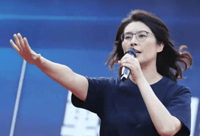 1351：1096！国民党投票结果出炉，郑丽文对大陆称呼变了，一队人马抵京